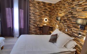 Hotels Hotel Chastellares : photos des chambres