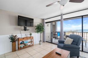 Laguna Reef #212 - Shore 2 Please