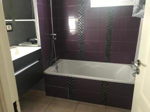 Appartements Residence privee calme 15 min a pied du centre parking gratuit : photos des chambres