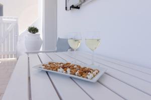 Nice And Spacious Apartment In Paros