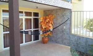 SOBRADO FRENTE PLAGO COM PISCINA AQUECIDA