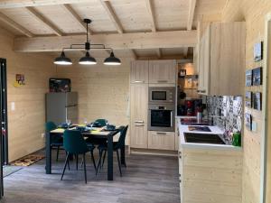 Chalets Maison des Createurs : photos des chambres