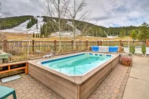 Copper Mountain Ski-inandSki-Out Condo with Balcony! - Copper Mountain