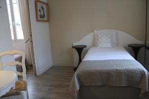 Hotels Hotel La Villa des Oliviers : photos des chambres