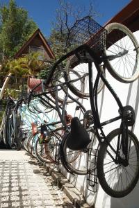 Casa Vitality Bed and Breakfast - Playa Guiones, Nosara - 4 Minute Walk to the Beach