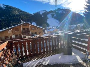 Châtel : 2 pièces pour 4 pers, terrasse, parking - FR-1-198-224