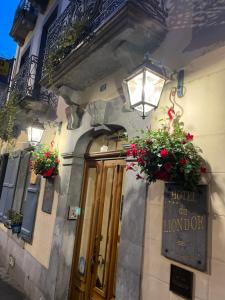 Hotels Hotel du Lion d'Or : photos des chambres