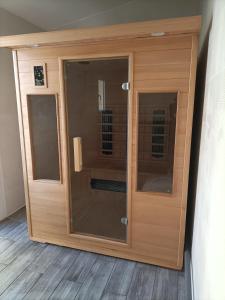 B&B / Chambres d'hotes La Grimodiere : photos des chambres