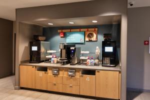 Avid Hotels - Denver Airport Area by IHG