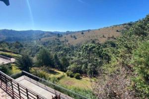 HOSTYN Casa Paraiso nas Montanhas, Condominio de Alto Padrão cercado pela Natureza