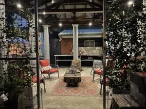 Bywater Home, Parking and Pet Friendly Retreat - Arabi