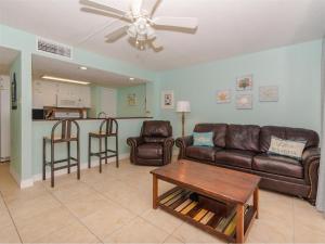 Laguna Reef #214 - Retreat on Rockport Bay