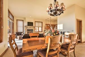 Crested Butte Townhome with Views - Steps to Lifts!