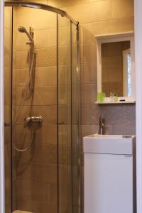 Hotels Hotel La Villa des Oliviers : photos des chambres