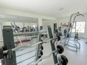 Priceless 2Bed, Pool, Gym, Wifi
