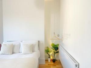 Margate 2 Bed, Prime Location