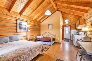 Creekside Seward Cabin with BBQ Fire Pit on 3 Acres!