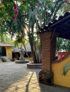 Hotel Rancho Escondito