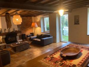Maisons de vacances Charming country house with a garden 3 km from Omaha Beach : photos des chambres