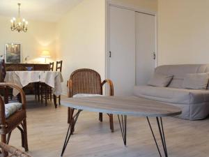 Appartements Appartement La Rochelle, 2 pieces, 4 personnes - FR-1-246-301 : photos des chambres