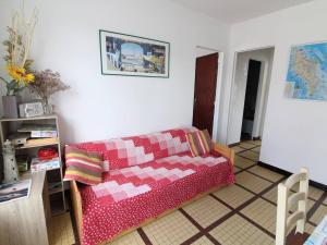 Maisons de vacances Maison pres de la plage avec parking, jardin clos, et equipements complets 6 couchages - FR-1-246A-167 : photos des chambres