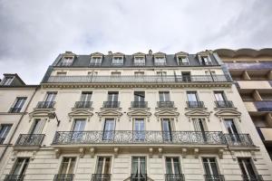 Charming Studio superb location in 7th district Paris