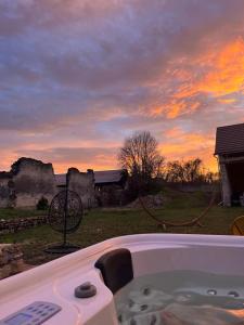 Appartements Maison Chaleureuse avec Jacuzzi : photos des chambres