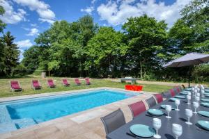 Villas Crazy Villa Margotterie 58 - Heated pool - 2h from Paris - 30p : photos des chambres