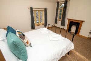 Family home in the countryside - Pass the Keys