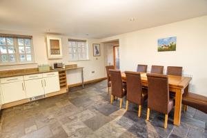 Family home in the countryside - Pass the Keys