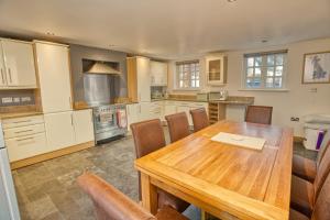 Family home in the countryside - Pass the Keys