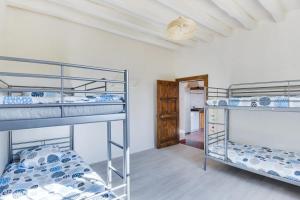 Villas Crazy Villa Etisseaux 45 - Heated pool - Volley court - 1h30 Paris - 45p : photos des chambres