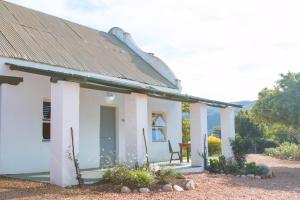 Blue Cow Barn - Boutique Farm