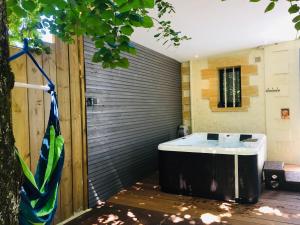 Maisons de vacances Maison tournesol Sarlat avec spa privatif : photos des chambres