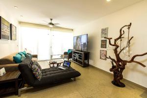 Breathtaking 2 Bedroom, Private Terrace - Bbq