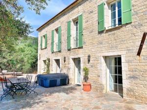 Maisons de vacances Le presbytere du Nebbiu piscine et jacuzzi : photos des chambres