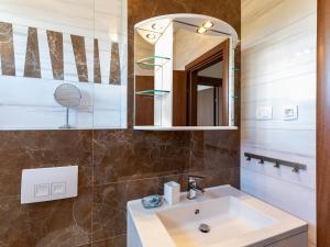 Beachside Comfort in Split with terrace