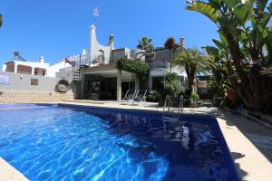Exquisite Vilamoura Villa 4 Bedrooms Villa Bonito Bright & Elegant