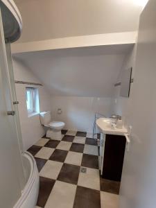 Triple Room with Shared Bathroom room in Chata pod Čertovicou