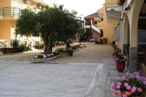 Lemon Grove Hotels And Studios Corfu Greece