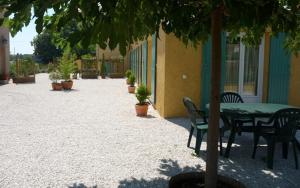 Maisons de vacances les lavandesa 4 km des plages : photos des chambres