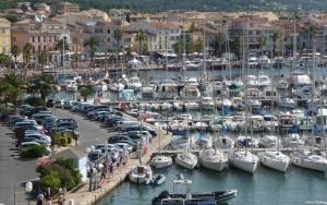 Maisons de vacances les lavandesa 4 km des plages : photos des chambres