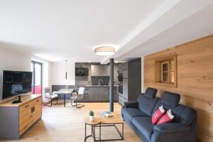 Ferienwohnung im Chaletstil Kornspeicher 70 qm Wellness Fitness Sauna Bergrödelhof