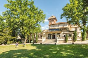 Hotels Belambra Clubs L'Isle Sur La Sorgue - Domaine De Mousquety : photos des chambres