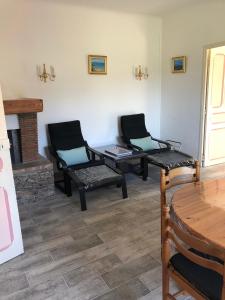 A 1,3 km de la mer maison individuelle au calme