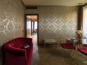 Suite with River View room in Madama Garden Retreat