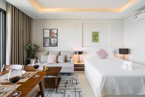 Troy House - Vinhomes Dcapitale - Cau Giay