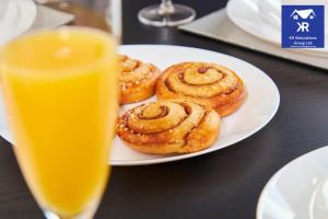 Perfect for Business Travellers & Relocation - 4 Beds, 2 Bath - Free WiFi - Monthly Offers