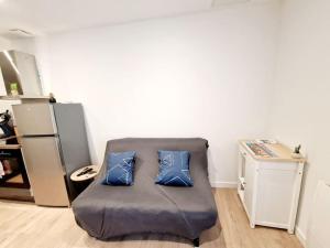 Appartements Appartement Moderne Neuf F2 Centre ville : photos des chambres