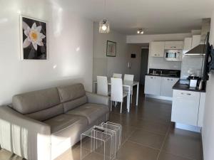 17 - Appartement neuf, parking terrasse et jolie vue